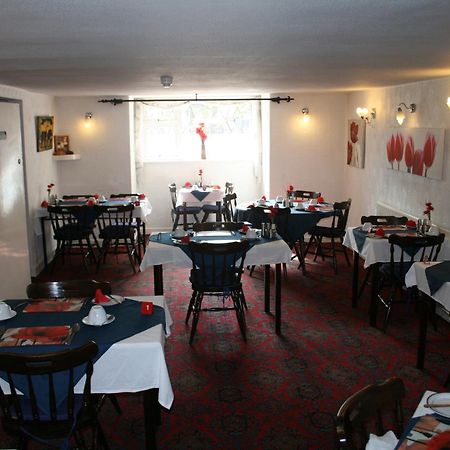 The Fairmile Bed & Breakfast Lytham St Annes Bagian luar foto