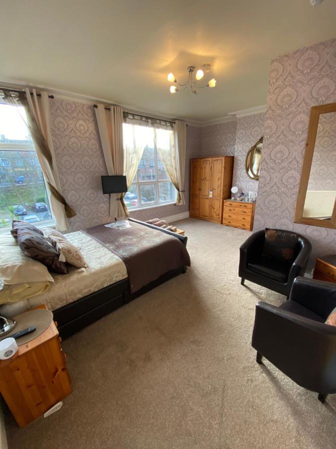 The Fairmile Bed & Breakfast Lytham St Annes Bagian luar foto