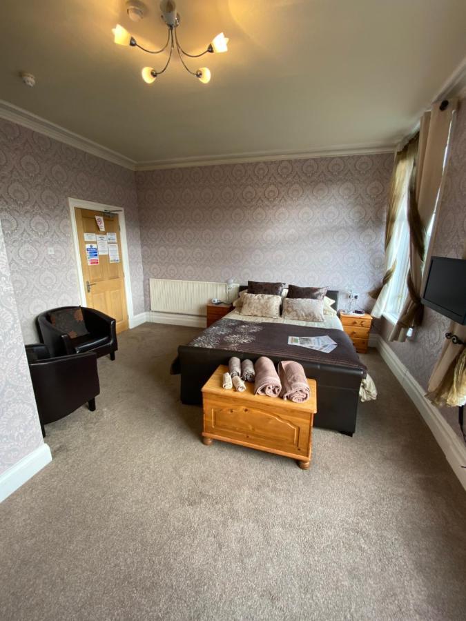 The Fairmile Bed & Breakfast Lytham St Annes Bagian luar foto