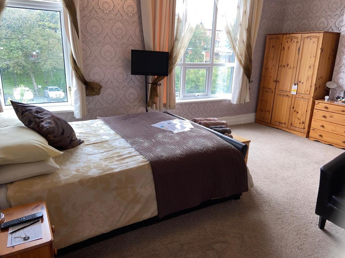 The Fairmile Bed & Breakfast Lytham St Annes Bagian luar foto