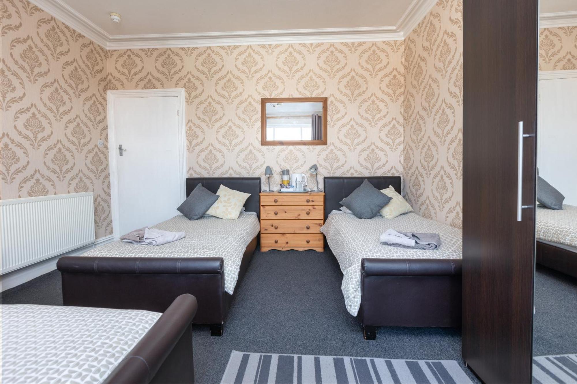 The Fairmile Bed & Breakfast Lytham St Annes Bagian luar foto