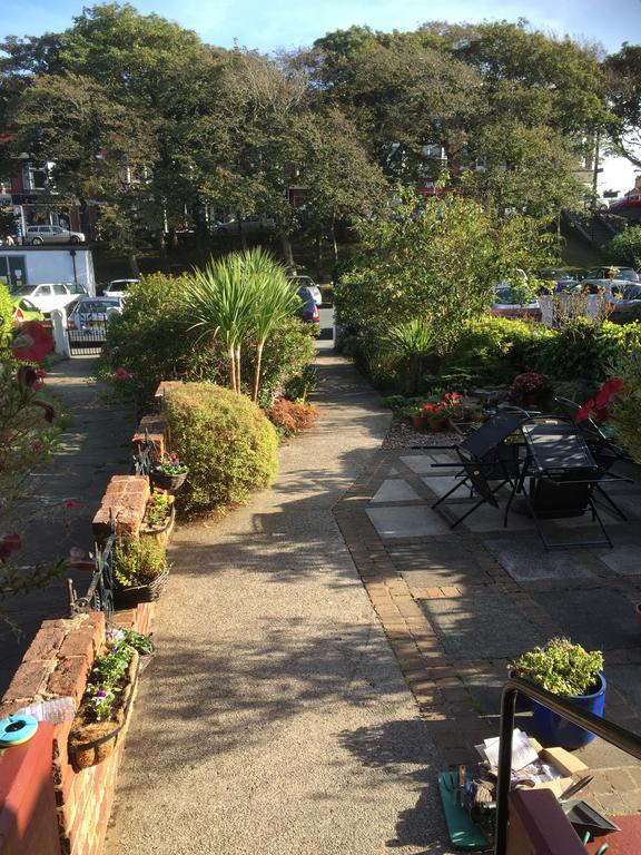 The Fairmile Bed & Breakfast Lytham St Annes Bagian luar foto