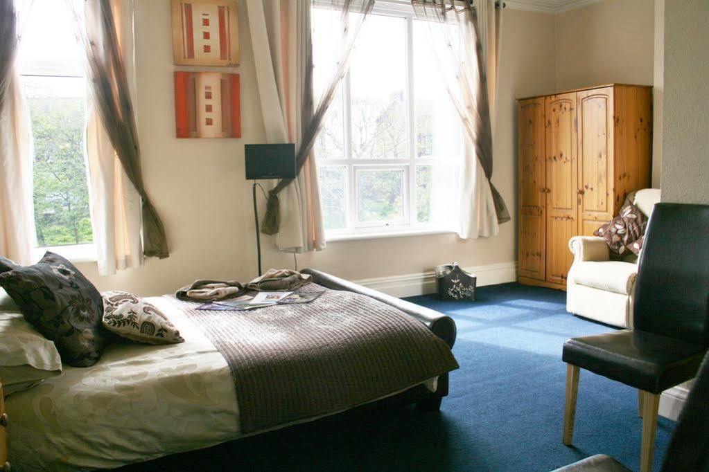The Fairmile Bed & Breakfast Lytham St Annes Bagian luar foto
